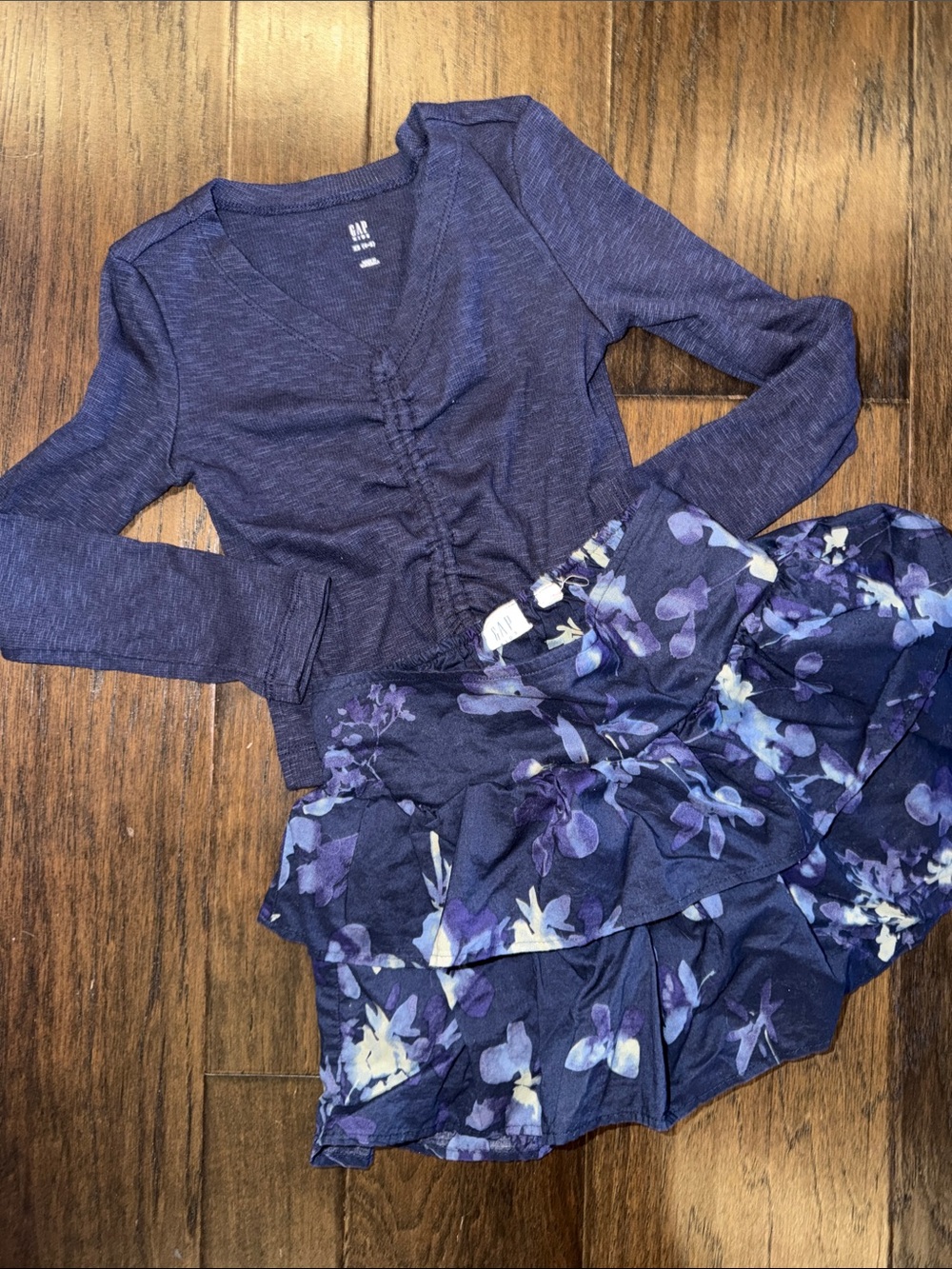 GAP Girls Navy Long Sleeve Top with Navy Floral Tiered Skirt XS 4-5